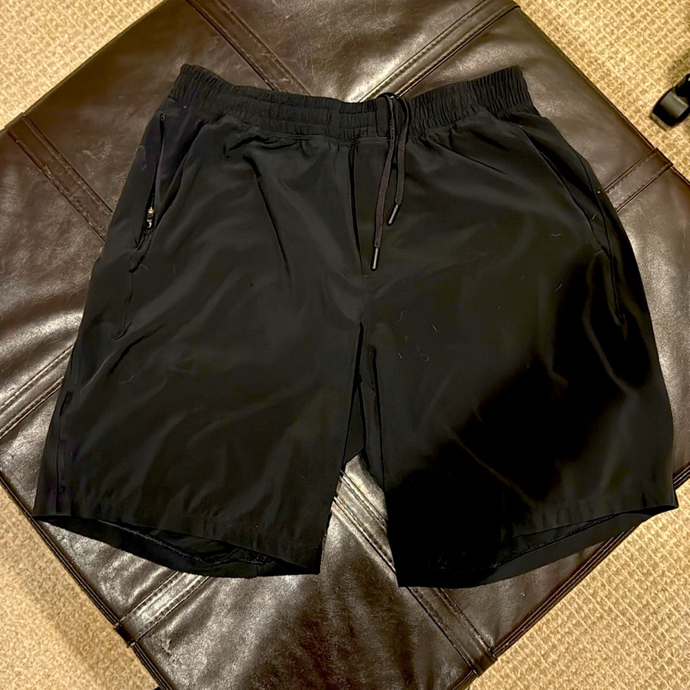 Men’s XL LuluLemon Linerless 9” Shorts - Black